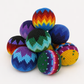 Balle anti-stress multicolore en tricot, façon « hacky sack », réalisée au crochet (diamètre : 6,35 cm)