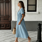 👗 50% DE RÉDUCTION MAINTENANT ! 🌸 Robe mi-longue d'été pour femme avec col en V et nœud devant – Taille empire, coupe A fluide et mélange coton respirant ☀️