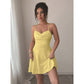 Robe mini trapèze froncée pour femme – Col drapé et bretelles réglables – Robe d’été flatteuse pour soirée