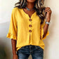 👚 50% DE RÉDUCTION 🌸 Blouse à col en V et manches à volants – Tissu fluide & léger – Parfaite pour un look romantique ou chic au quotidien – facile à associer avec jean ou jupe ✨🌿