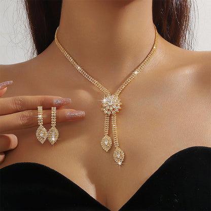 Ensemble Collier & Boucles d’Oreilles Fleur en Zircon pour Femme