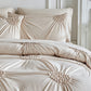 🛏️ 50% DE RÉDUCTION ✨ Parure de housse de couette à plis pincés – Design élégant & finition raffinée – Tissu doux, respirant & lavable – parfaite pour une chambre chic et confortable 🌙🌸